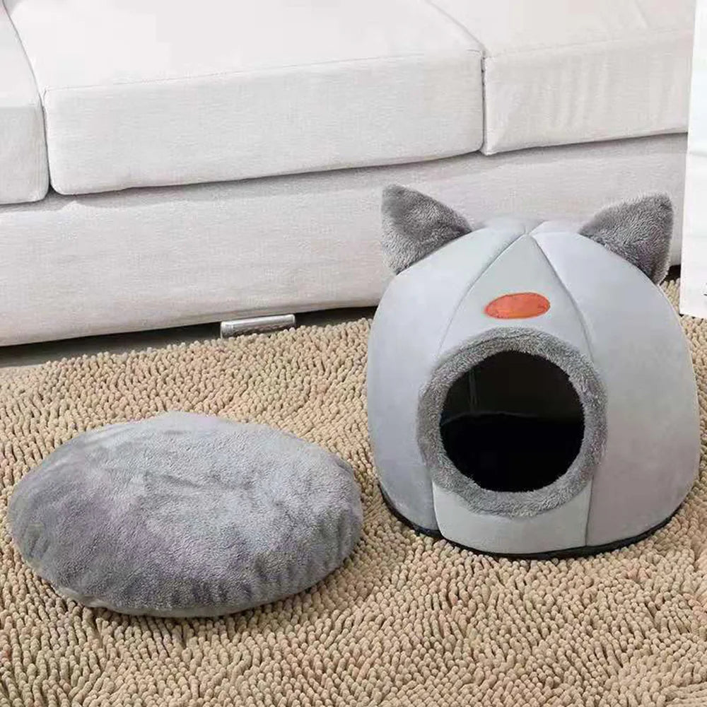 **Warm Plush Cat Bed with Ears for All Cat Sizes**