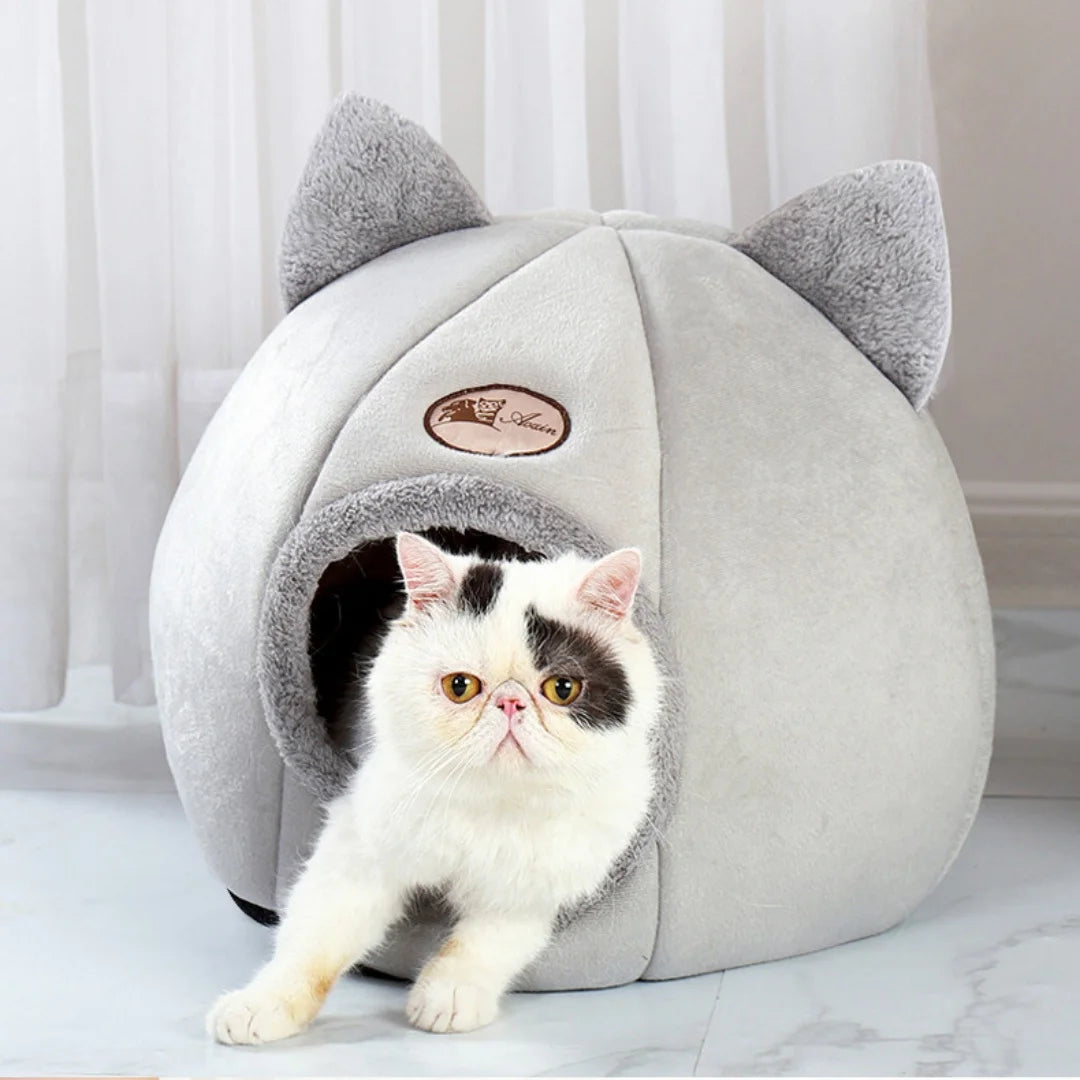 **Warm Plush Cat Bed with Ears for All Cat Sizes**